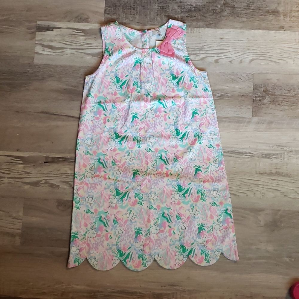 Scalloped bunny spring dress 🐰